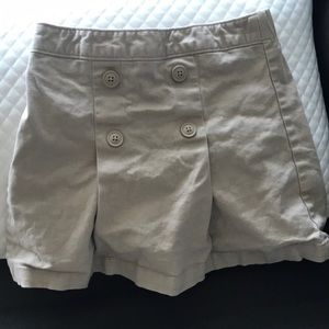 Skort/skirt with built in shorts